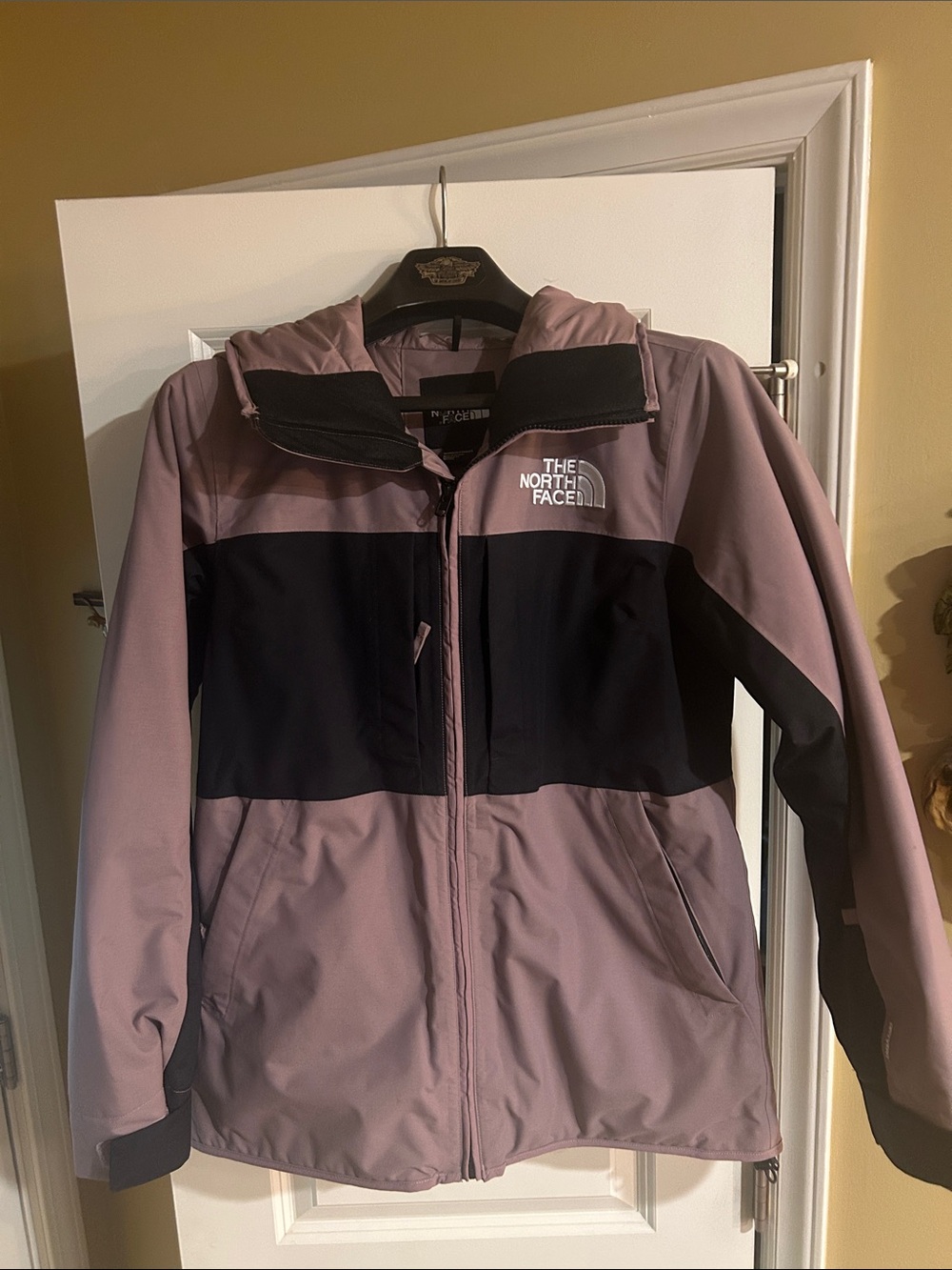 The North Face Women's Two-Tone Hooded Ski Jacket - Mauve & Black